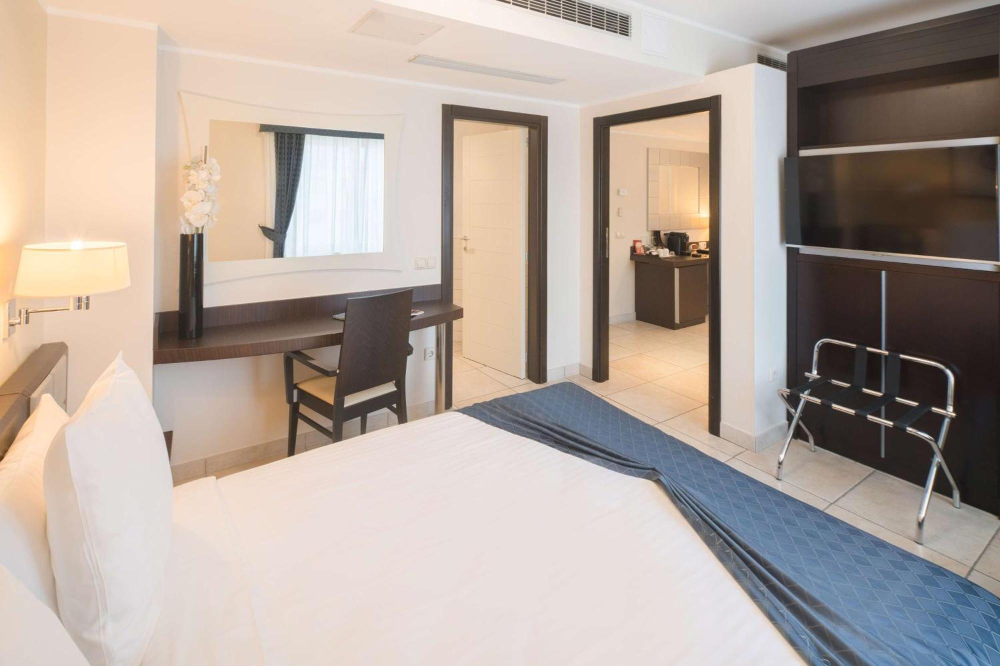 Best Western Plus Grand Hotel Victor Hugo Luxembourg Bagian luar foto