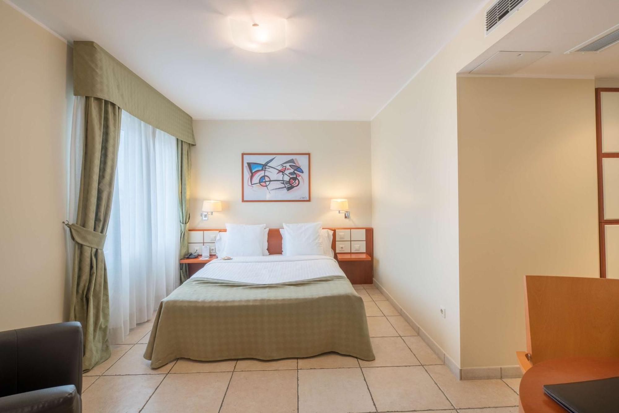 Best Western Plus Grand Hotel Victor Hugo Luxembourg Bagian luar foto